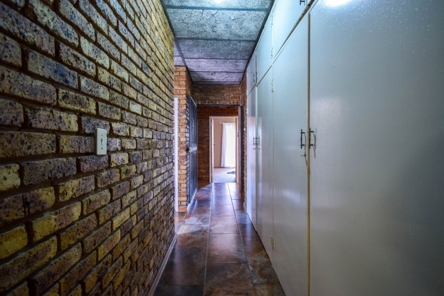 4 Bedroom Property for Sale in Theresa Park Gauteng