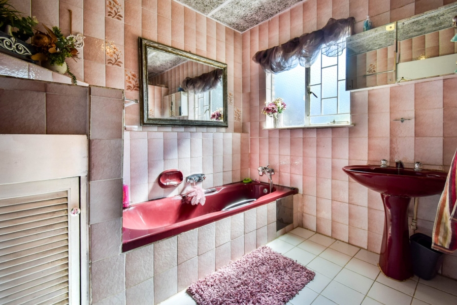 4 Bedroom Property for Sale in Theresa Park Gauteng