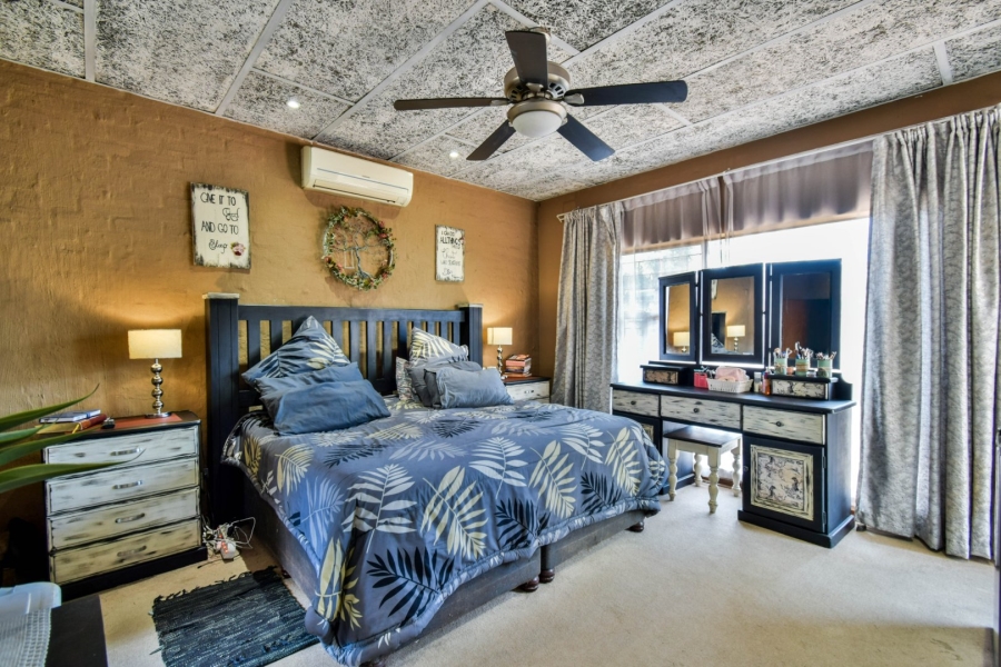 4 Bedroom Property for Sale in Theresa Park Gauteng