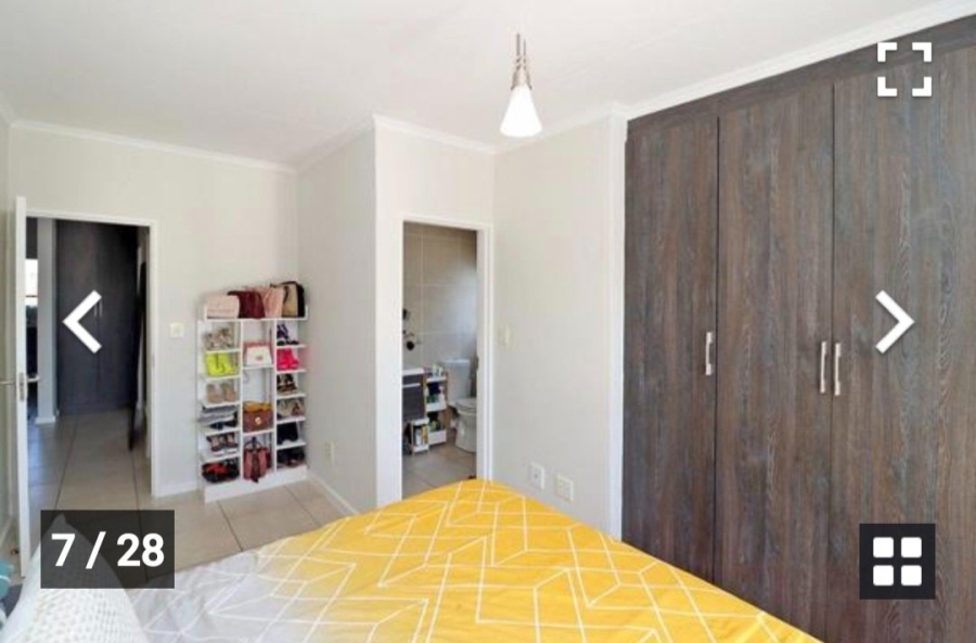 2 Bedroom Property for Sale in Greenstone Hill Gauteng