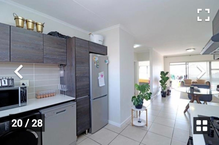 2 Bedroom Property for Sale in Greenstone Hill Gauteng