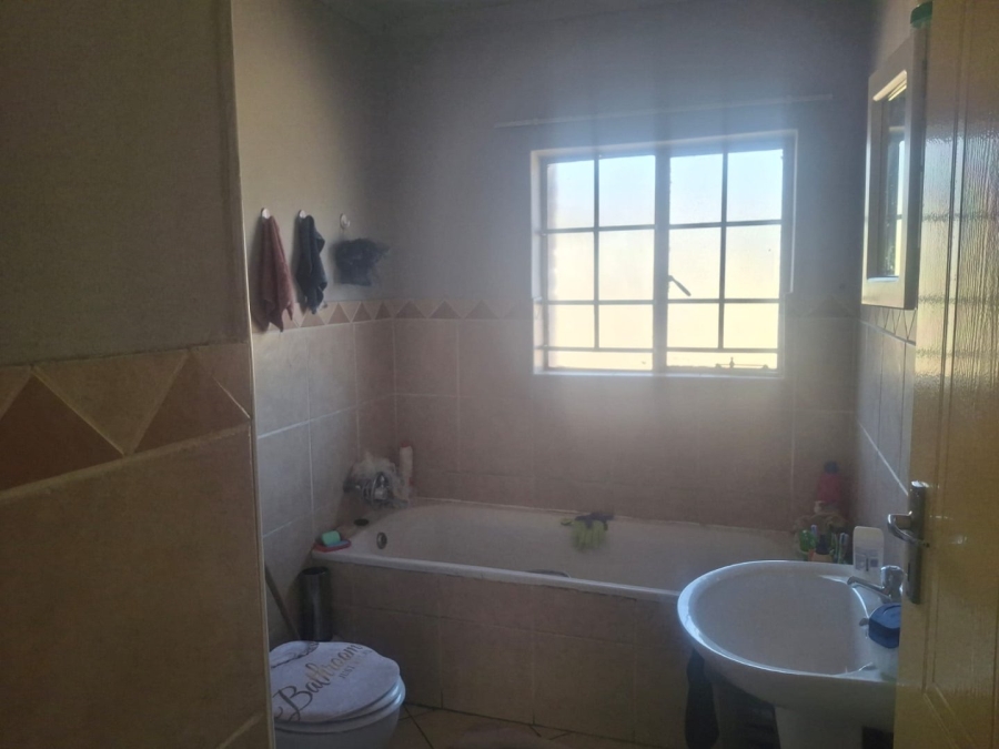 2 Bedroom Property for Sale in Proclamation Hill Gauteng