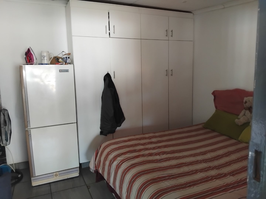5 Bedroom Property for Sale in Primrose East Gauteng