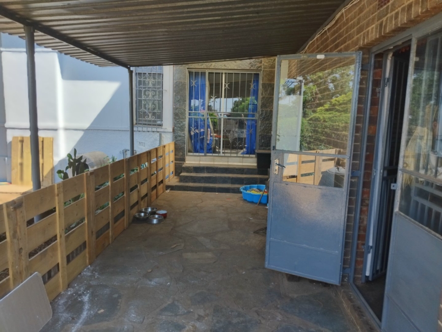 5 Bedroom Property for Sale in Primrose East Gauteng