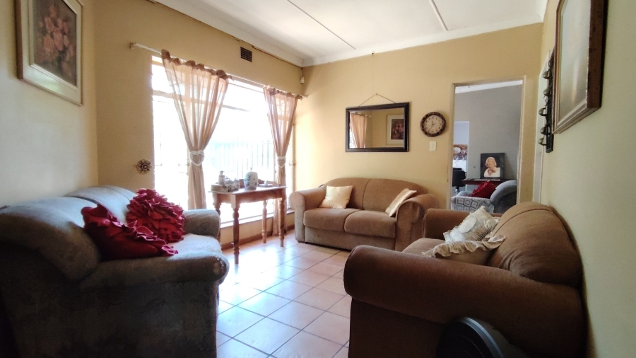 3 Bedroom Property for Sale in Risiville Gauteng