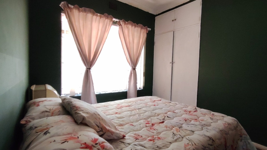 3 Bedroom Property for Sale in Risiville Gauteng