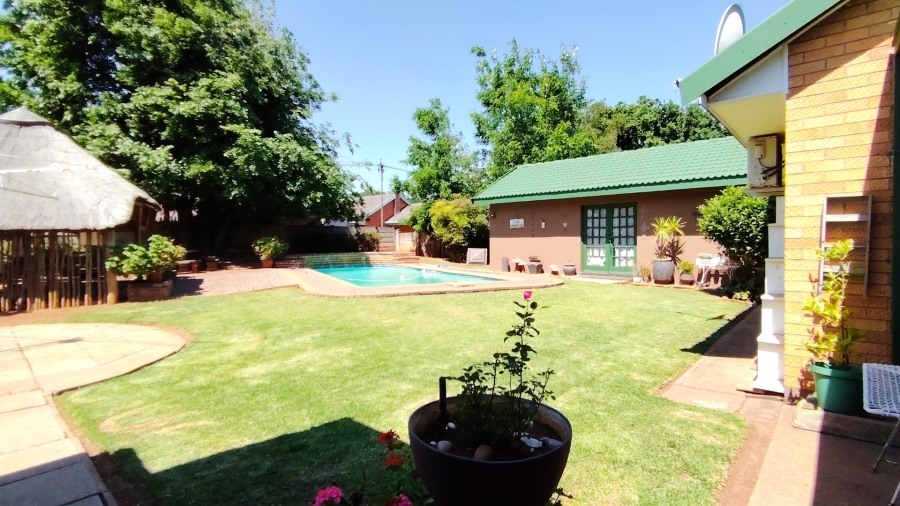 3 Bedroom Property for Sale in Risiville Gauteng