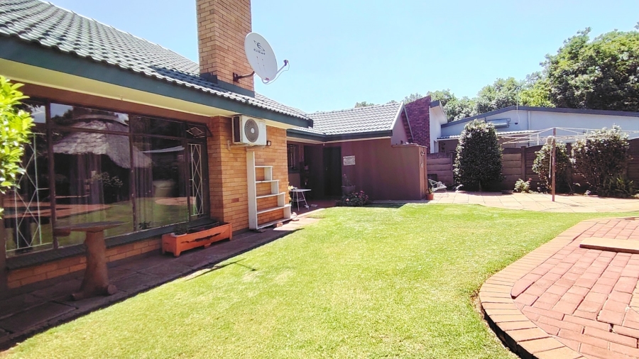 3 Bedroom Property for Sale in Risiville Gauteng
