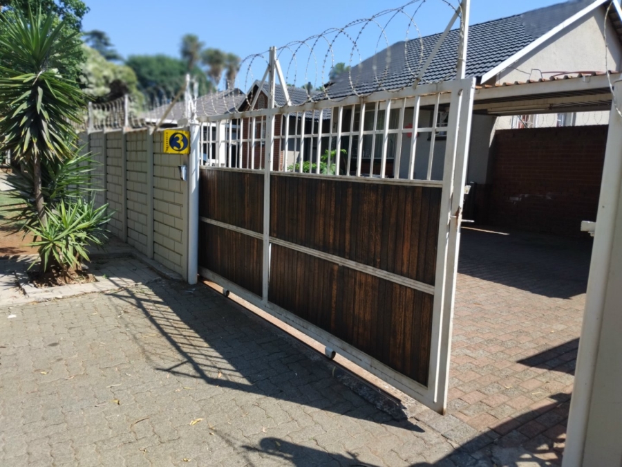 3 Bedroom Property for Sale in Marlands Gauteng