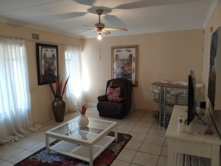 3 Bedroom Property for Sale in Marlands Gauteng