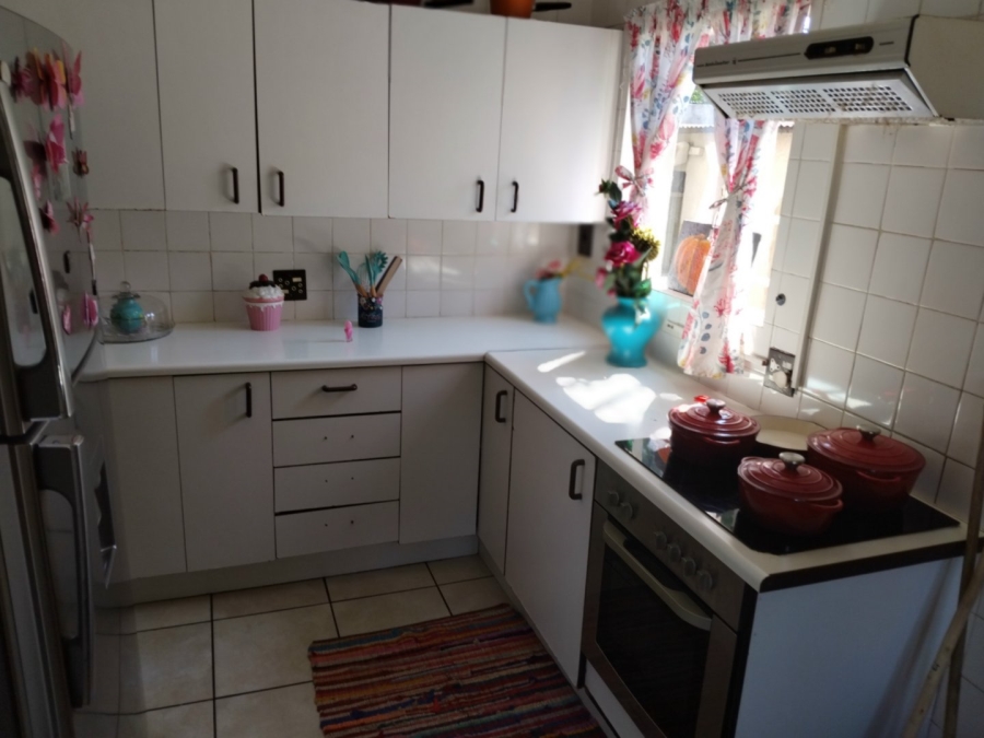 3 Bedroom Property for Sale in Marlands Gauteng