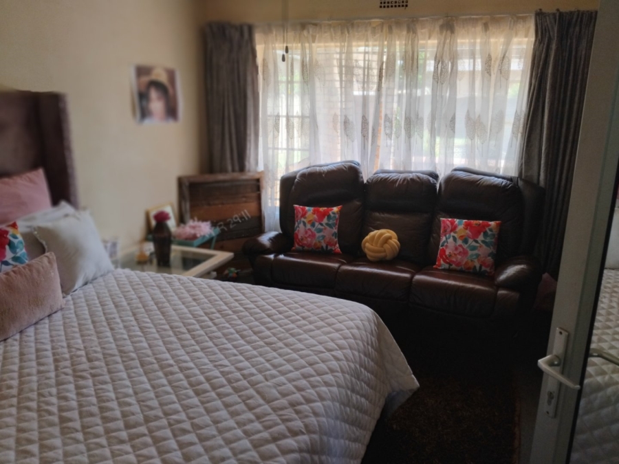 3 Bedroom Property for Sale in Marlands Gauteng