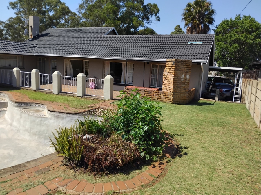 3 Bedroom Property for Sale in Marlands Gauteng