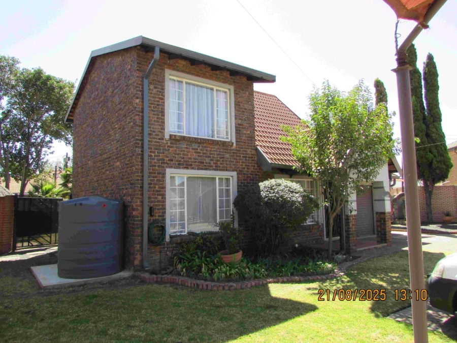 2 Bedroom Property for Sale in Bester Gauteng