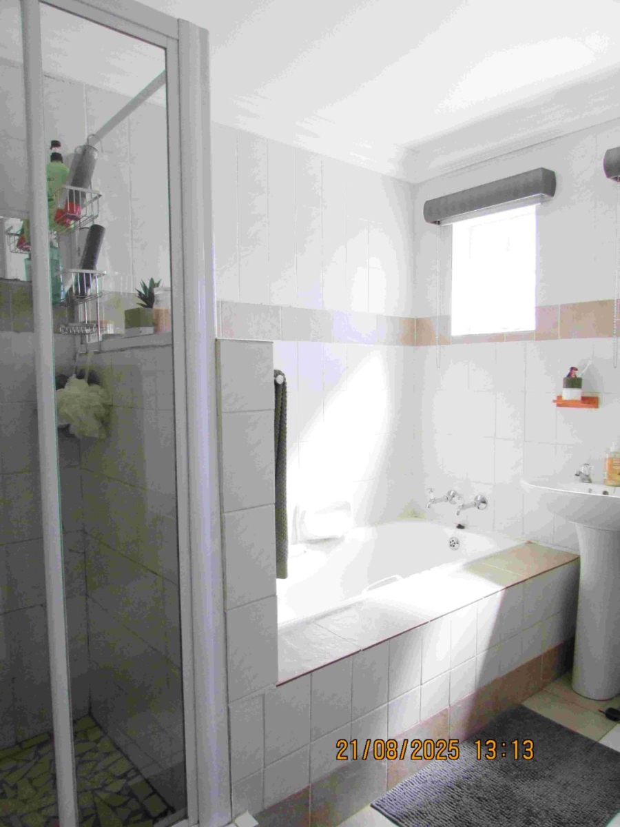 2 Bedroom Property for Sale in Bester Gauteng