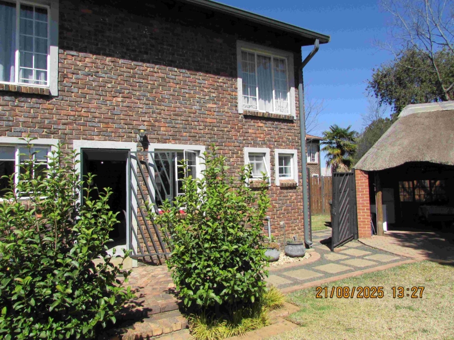 2 Bedroom Property for Sale in Bester Gauteng
