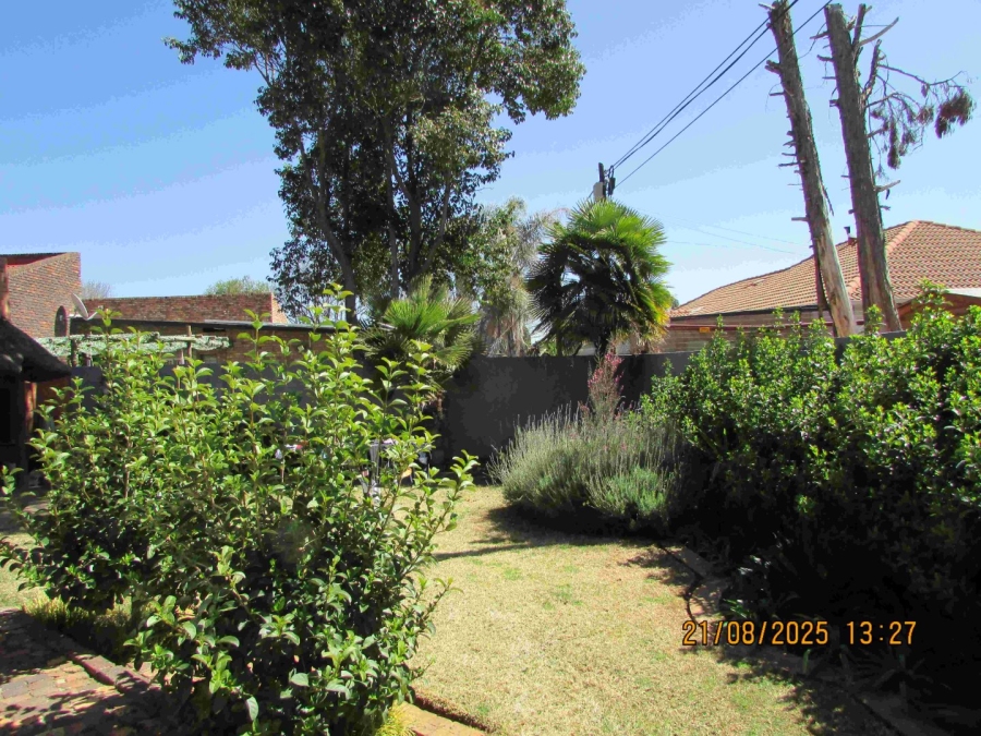2 Bedroom Property for Sale in Bester Gauteng