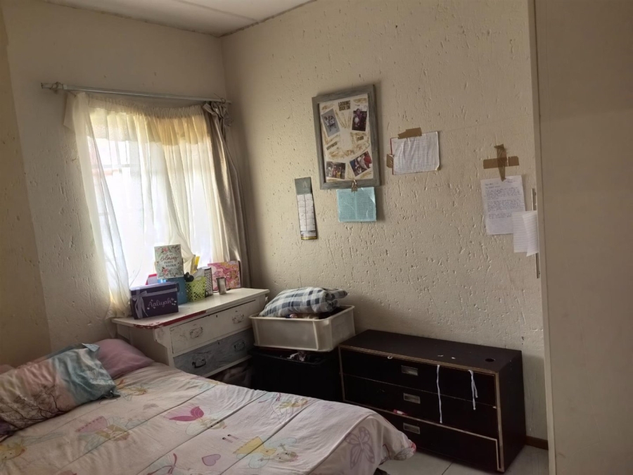 2 Bedroom Property for Sale in Comet Gauteng
