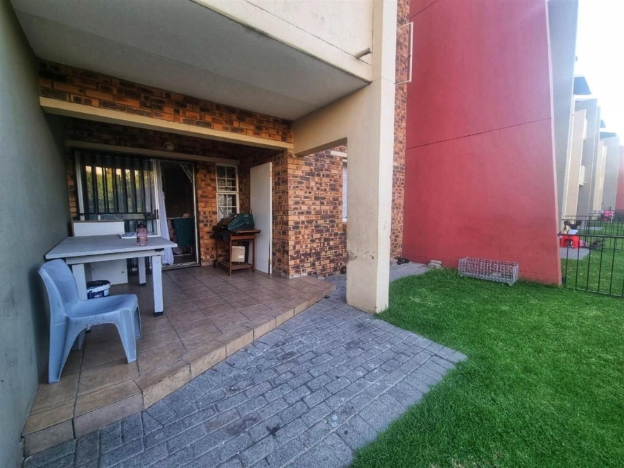 2 Bedroom Property for Sale in Comet Gauteng