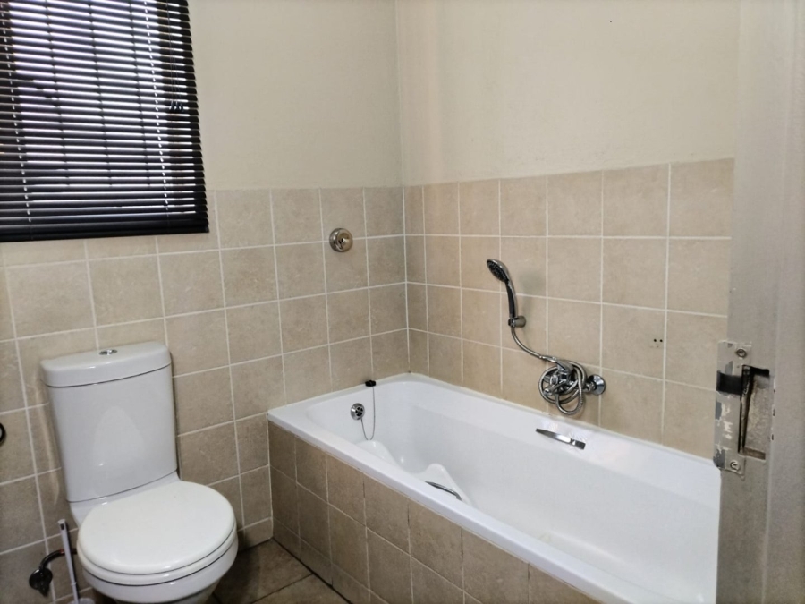 2 Bedroom Property for Sale in Aloe Place Gauteng