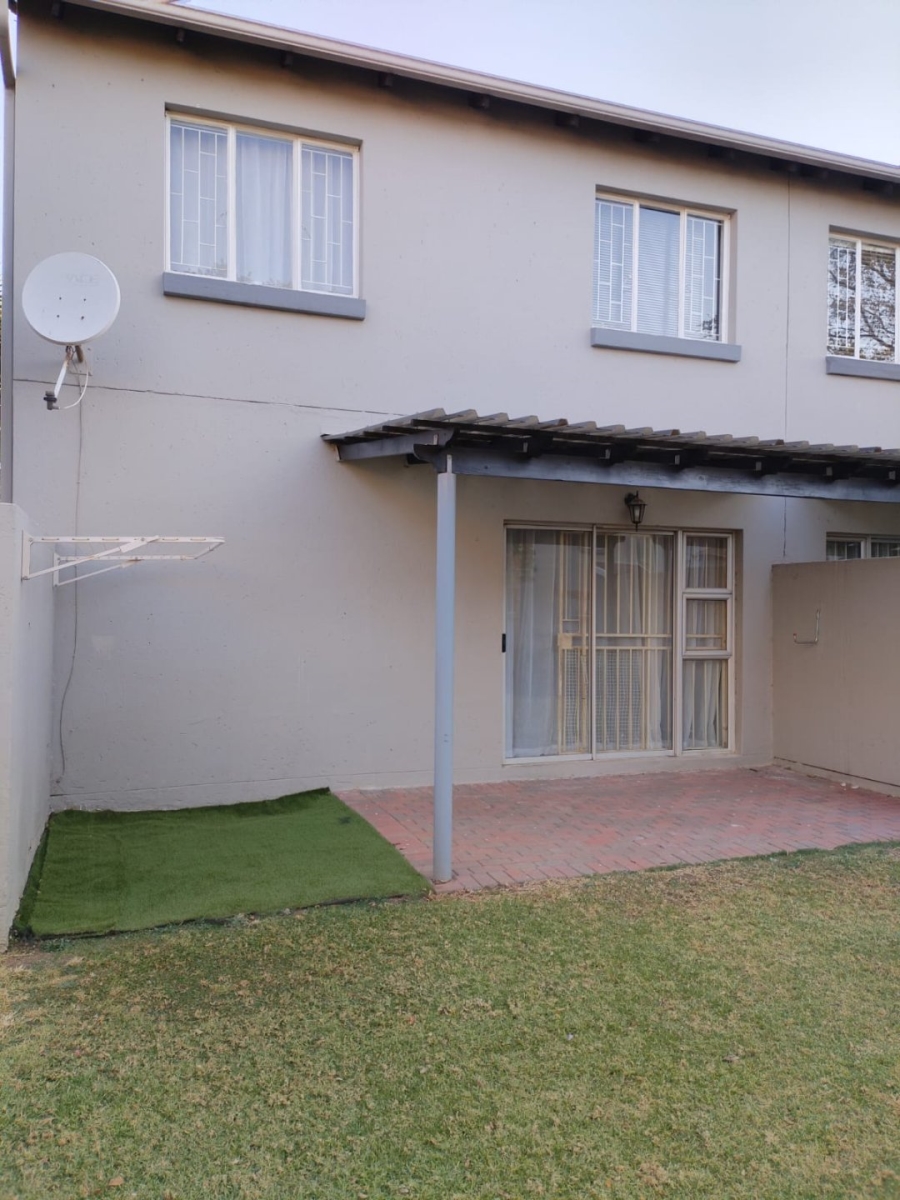 2 Bedroom Property for Sale in Aloe Place Gauteng