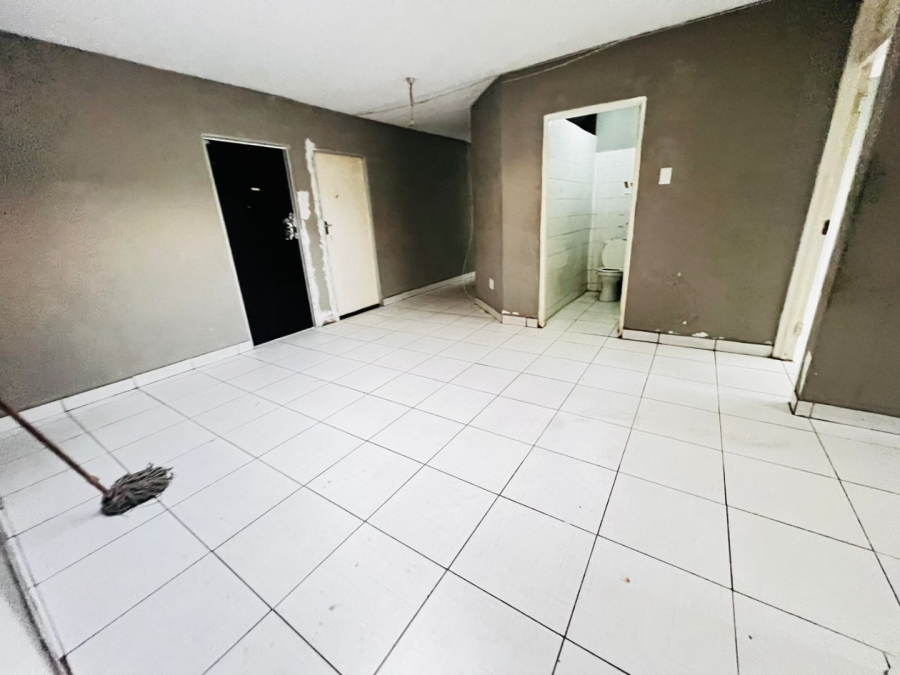 5 Bedroom Property for Sale in Pretoria Gauteng