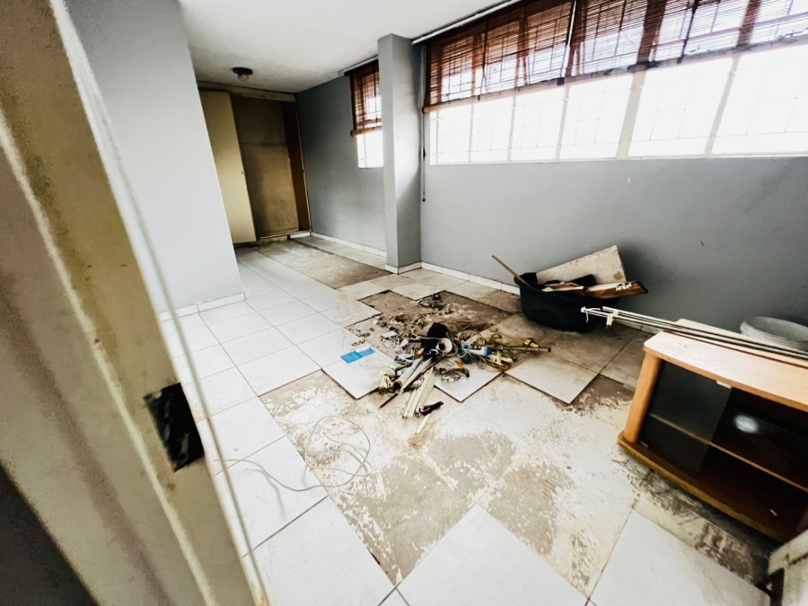 5 Bedroom Property for Sale in Pretoria Gauteng