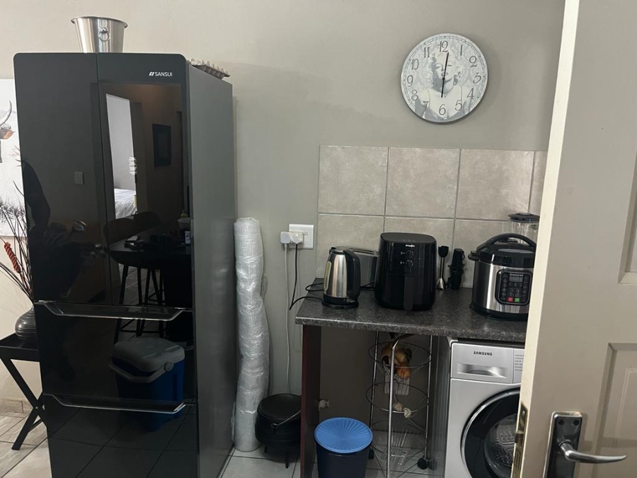 To Let 2 Bedroom Property for Rent in North Riding Gauteng