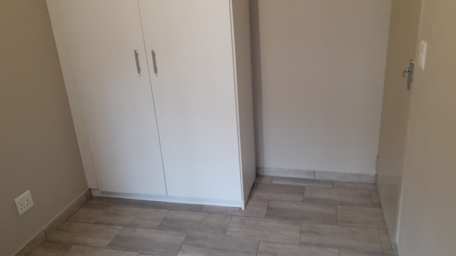 To Let 2 Bedroom Property for Rent in North Riding Gauteng