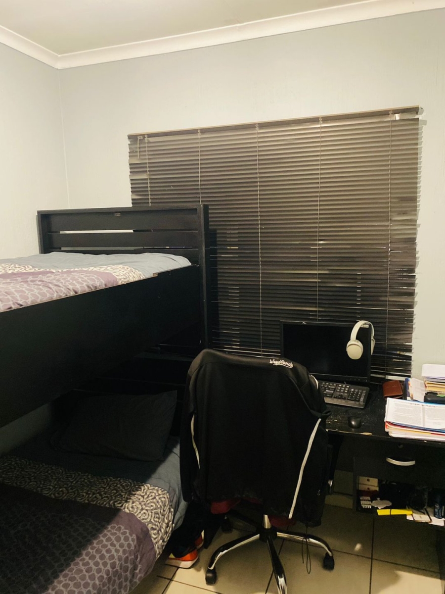 2 Bedroom Property for Sale in Elspark Gauteng