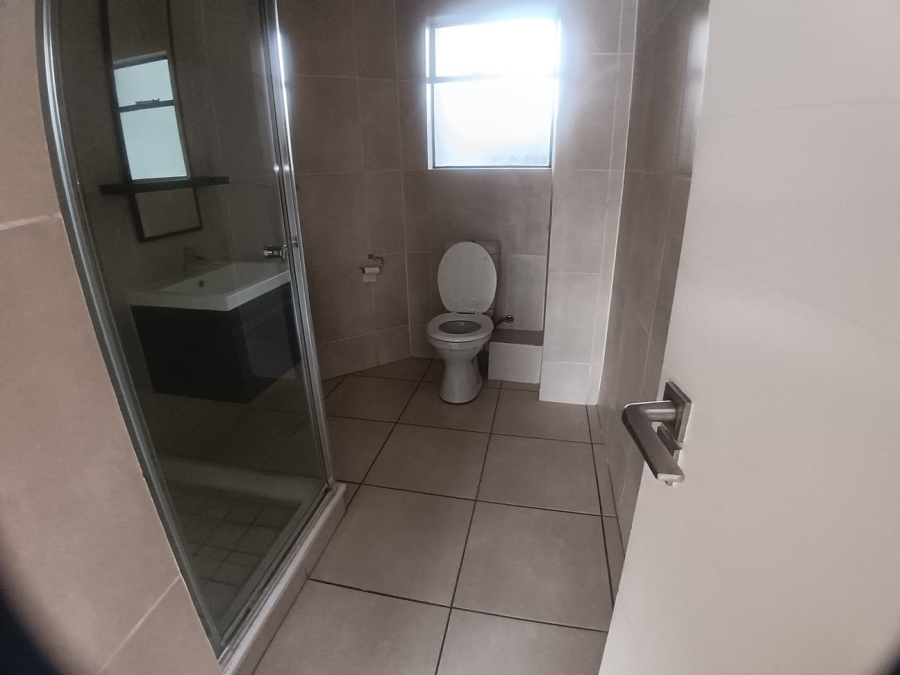 2 Bedroom Property for Sale in Olivedale Gauteng