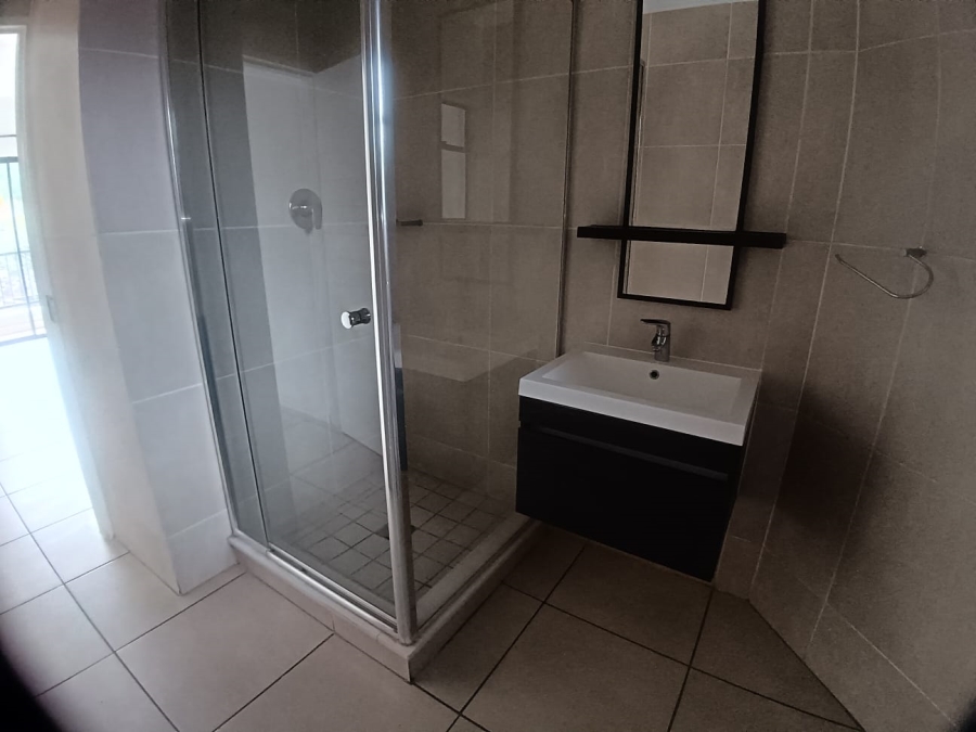 2 Bedroom Property for Sale in Olivedale Gauteng
