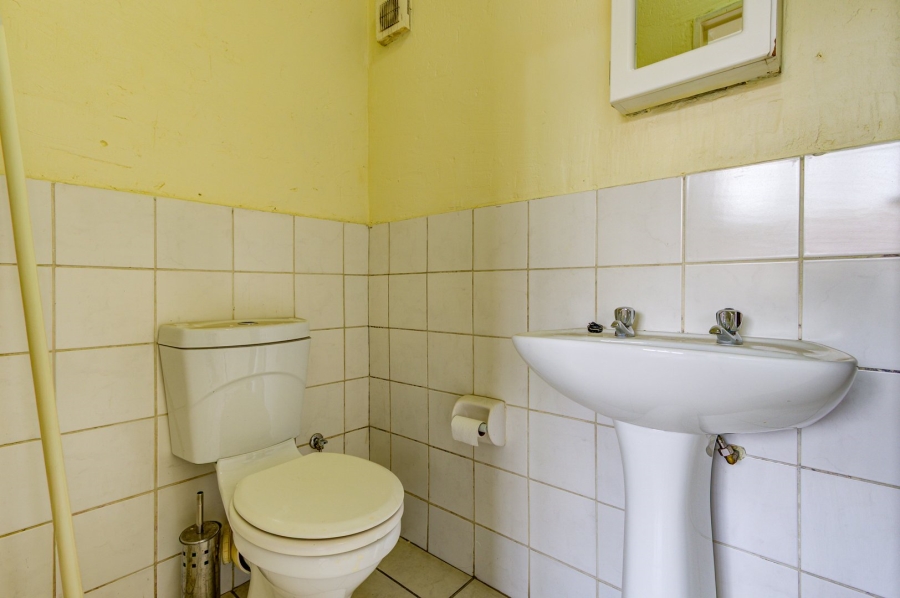 2 Bedroom Property for Sale in Comet Gauteng