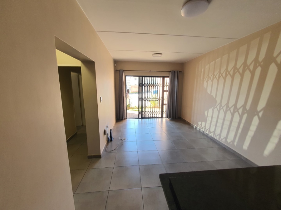 2 Bedroom Property for Sale in Vorna Valley Gauteng