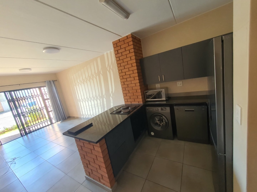 2 Bedroom Property for Sale in Vorna Valley Gauteng
