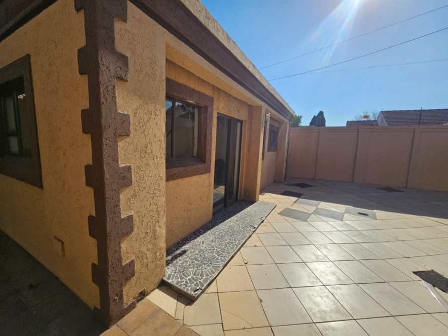 4 Bedroom Property for Sale in Visagie Park Gauteng