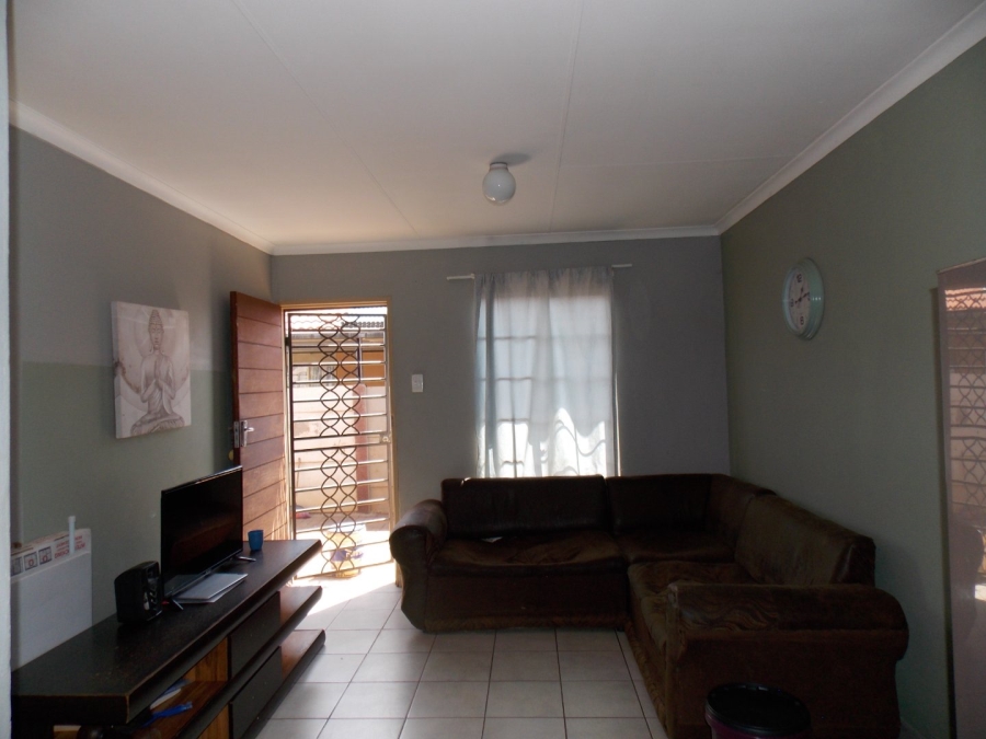 2 Bedroom Property for Sale in Sky City Gauteng