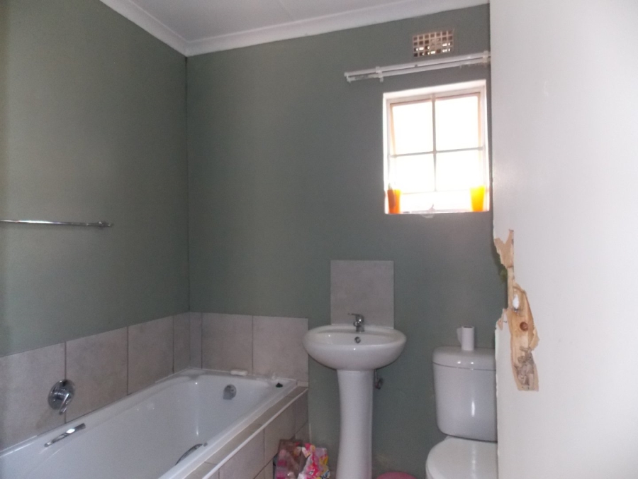 2 Bedroom Property for Sale in Sky City Gauteng