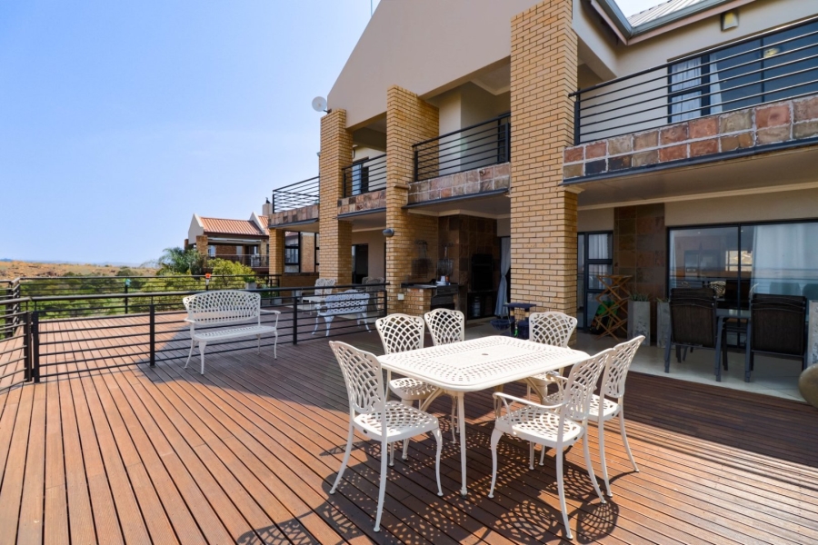 6 Bedroom Property for Sale in Aquavista Mountain Estate Gauteng
