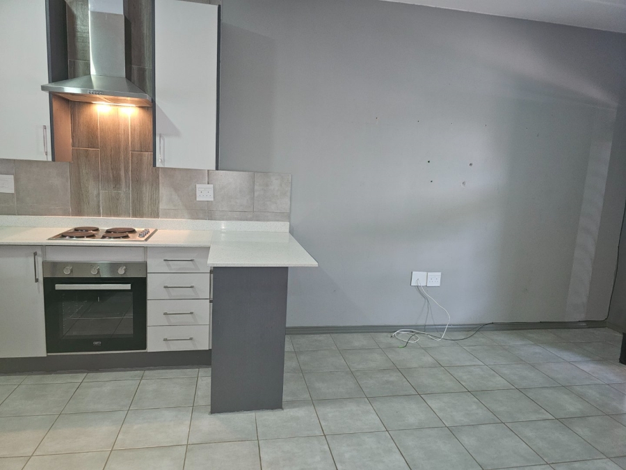 To Let 3 Bedroom Property for Rent in Witpoortjie Gauteng