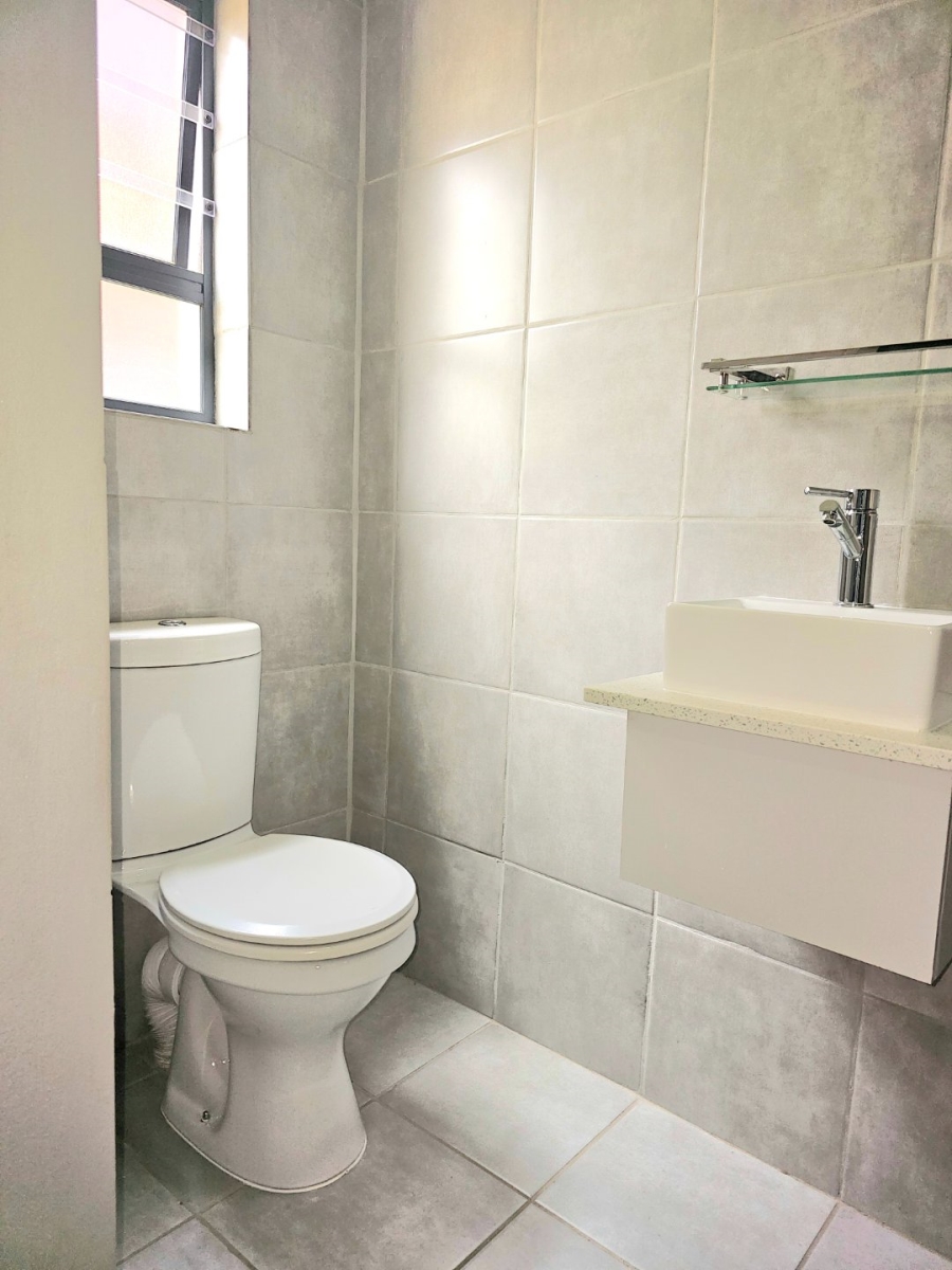 To Let 3 Bedroom Property for Rent in Witpoortjie Gauteng