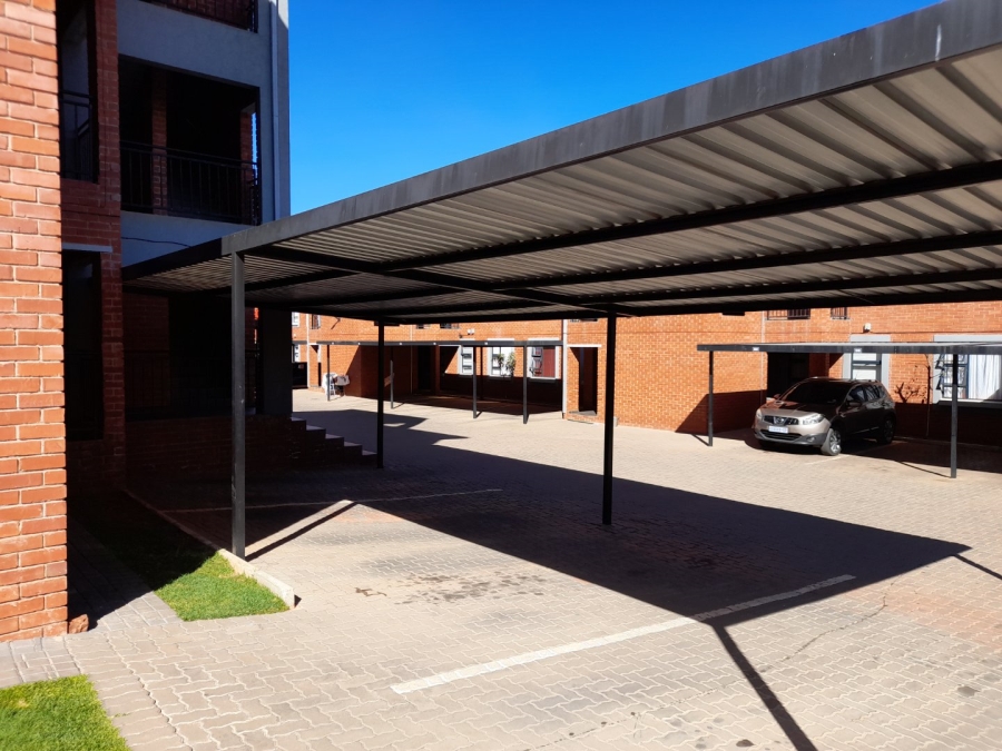 To Let 3 Bedroom Property for Rent in Witpoortjie Gauteng