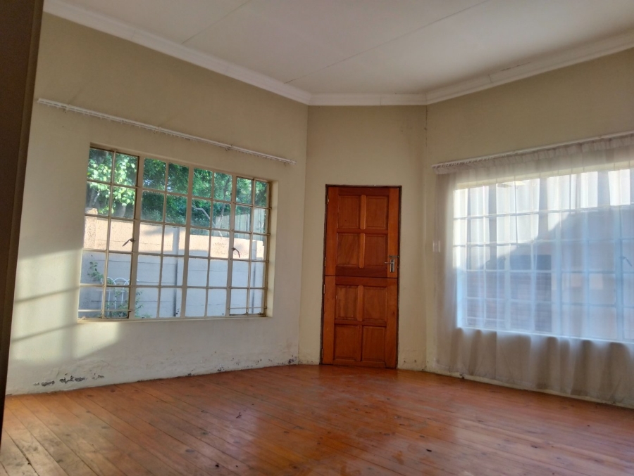 5 Bedroom Property for Sale in Lyttelton Manor Gauteng