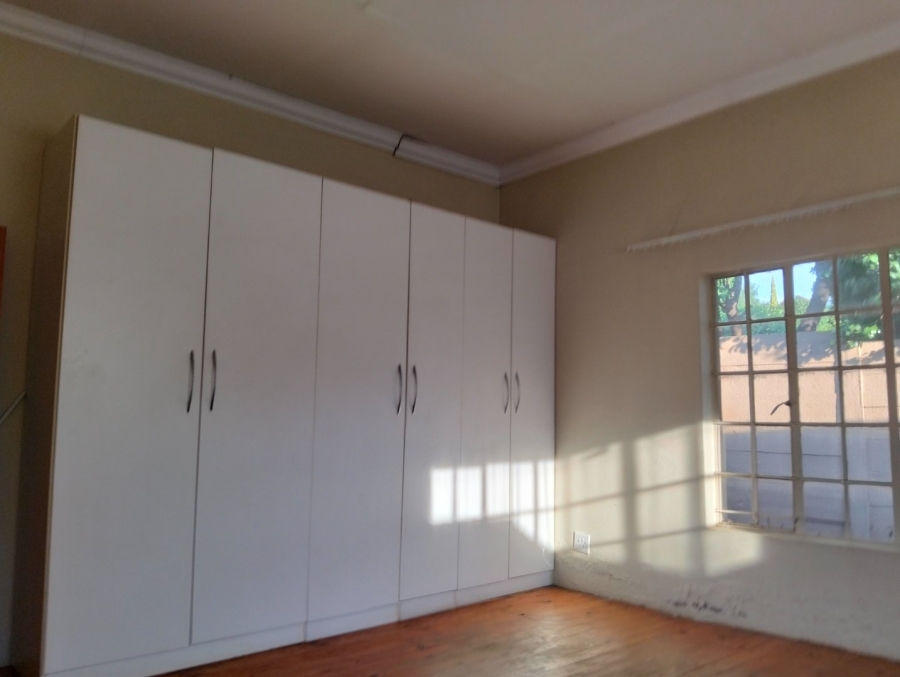 5 Bedroom Property for Sale in Lyttelton Manor Gauteng
