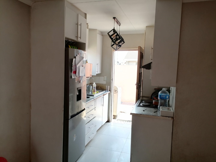 2 Bedroom Property for Sale in Windmill Park Gauteng