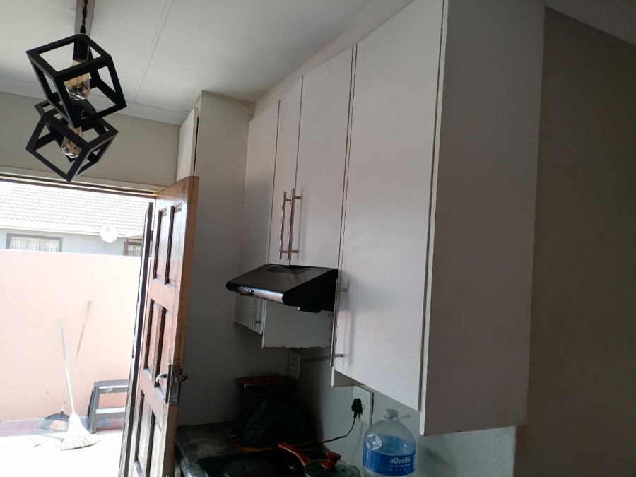 2 Bedroom Property for Sale in Windmill Park Gauteng