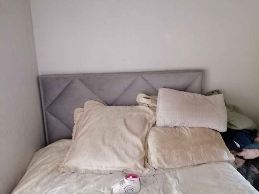 2 Bedroom Property for Sale in Windmill Park Gauteng