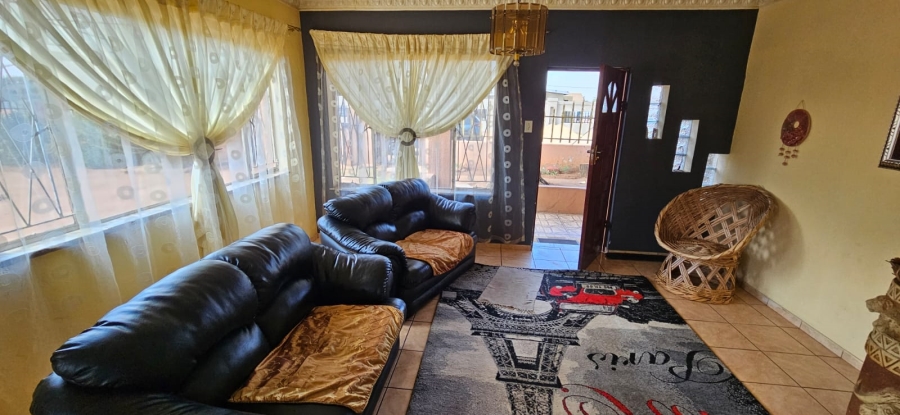 3 Bedroom Property for Sale in Cerutiville Gauteng