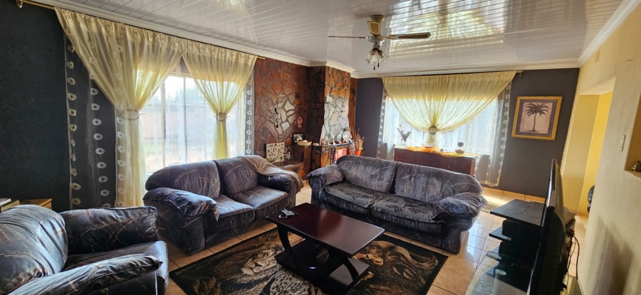 3 Bedroom Property for Sale in Cerutiville Gauteng