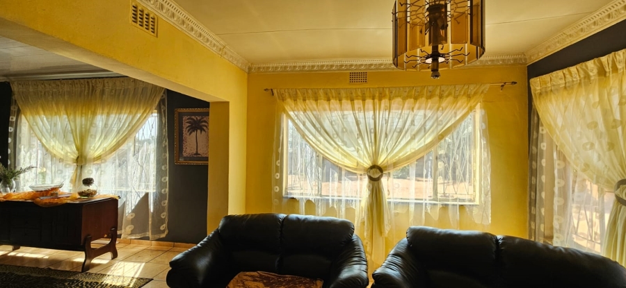3 Bedroom Property for Sale in Cerutiville Gauteng
